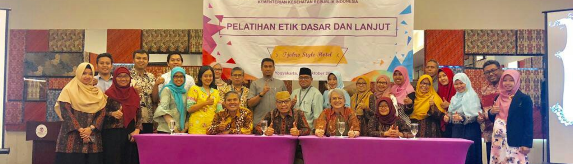 Pelatihan Etik Dasar dan Lanjut Komisi Etik Penelitian dan Pengembangan Kesehatan Nasional Kementrian Kesehatan Republik Indonesia Yogyakarta 3-5 Oktober 2018